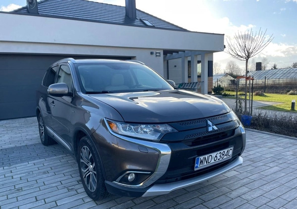 Mitsubishi Outlander cena 79000 przebieg: 98500, rok produkcji 2016 z Lubień Kujawski małe 301